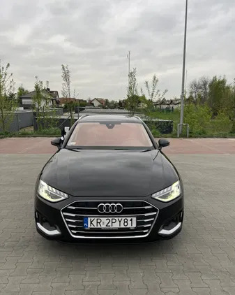 samochody osobowe Audi A4 cena 110500 przebieg: 115000, rok produkcji 2020 z Kraków